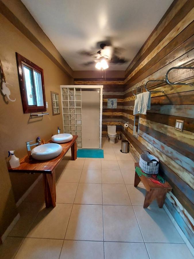 Casa Oceana Bed & Breakfast Μπόκας ντελ Τόρο Εξωτερικό φωτογραφία